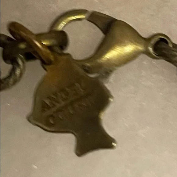 Angel Court Vintage Crystal Cherry Buckle Bracelet - Picture 3 of 3